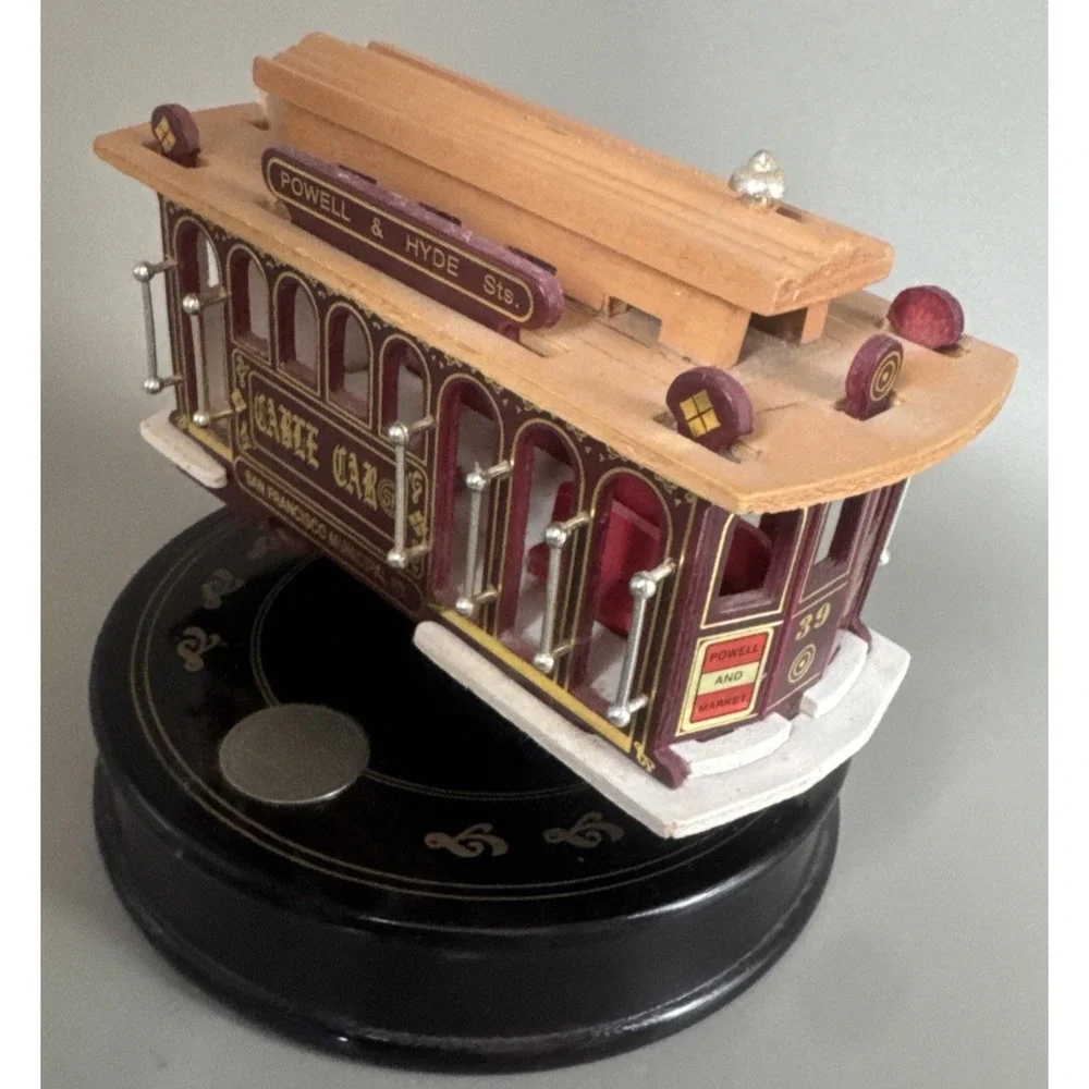 Working I Left My Heart In San Francisco Rotating Cable Car Music Turntable